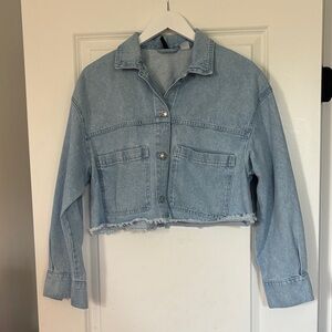 H&M Divided Light Blue Cropped Denim Jacket